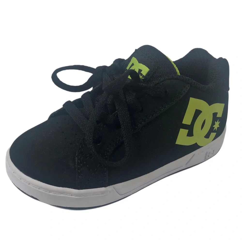 DC Kids Black/Neon Green Suede Low Top Sneakers Sz 6